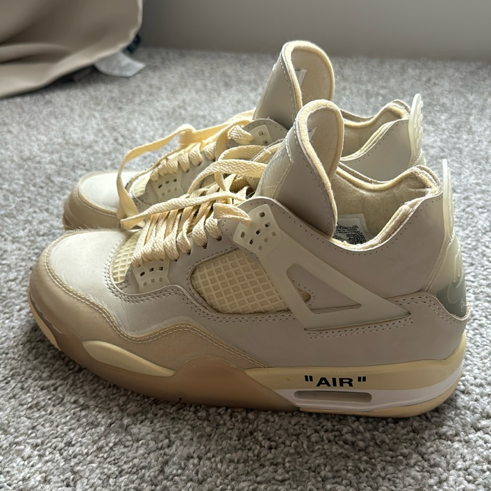 Jordan 4 Off-White